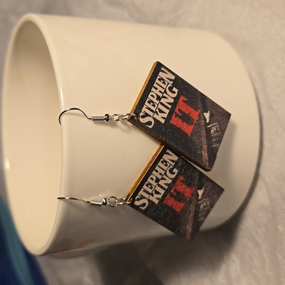 3 /$15 New Wooden Halloween IT Earrings - Picture 2 of 5